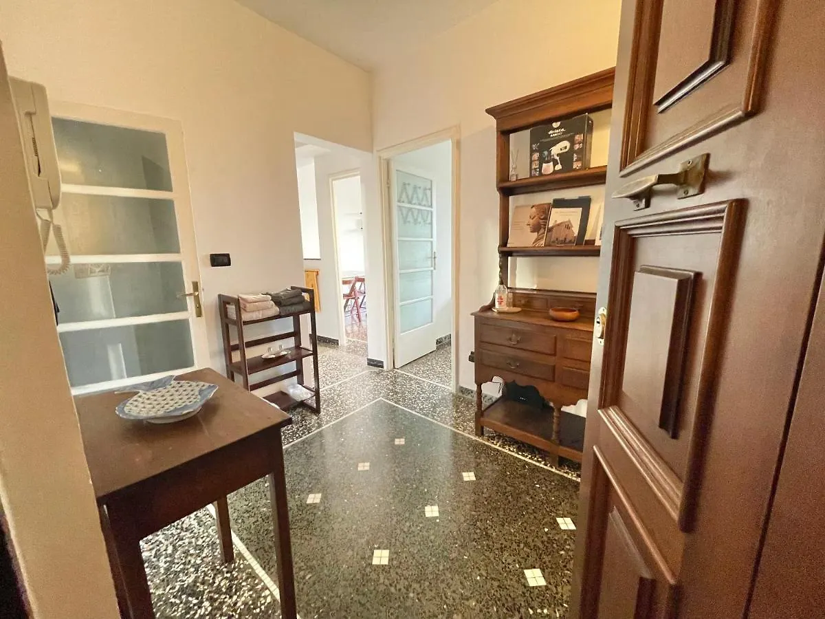 Il Nido Sui Caruggi Apartment Genoa Italy
